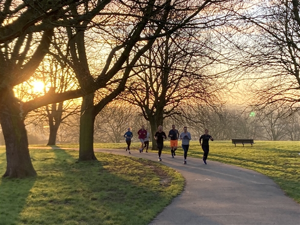 Hilly Fields Dawn Run Session - Distance: 0-5km activity image